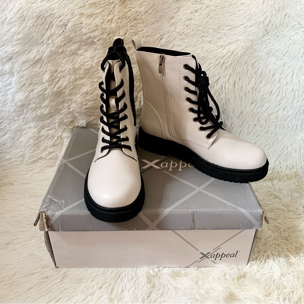 Xappeal White Lace Up Faux Leather Zip Combat Boots Women US 7